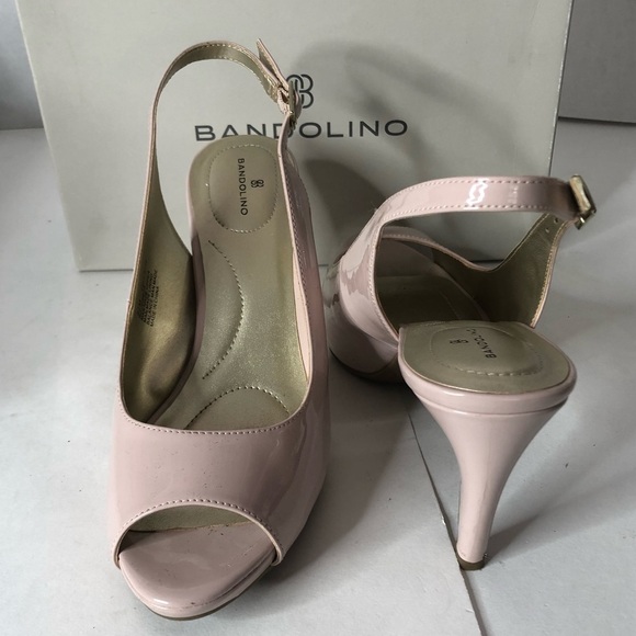 Bandolino high heals size 9 1/2.  Like new peace - Picture 5 of 9